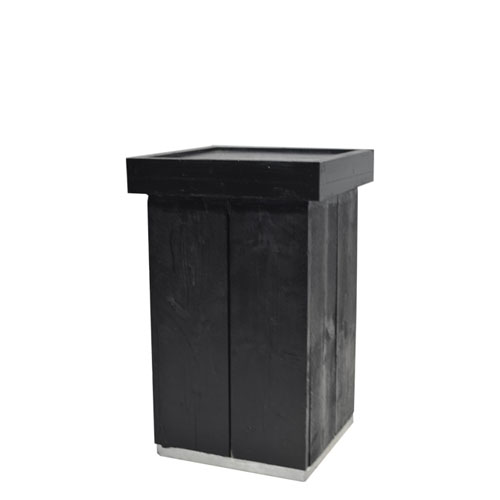 sokkel Raww black 40x40cm, bovenblad zwart 47x47cm hoogte 74cm sokkel Raww black 40x40cm, bovenblad zwart 47x47cm hoogte 74cm